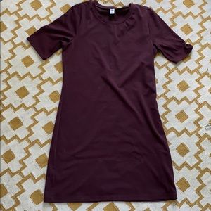 Burgundy t-shirt dress